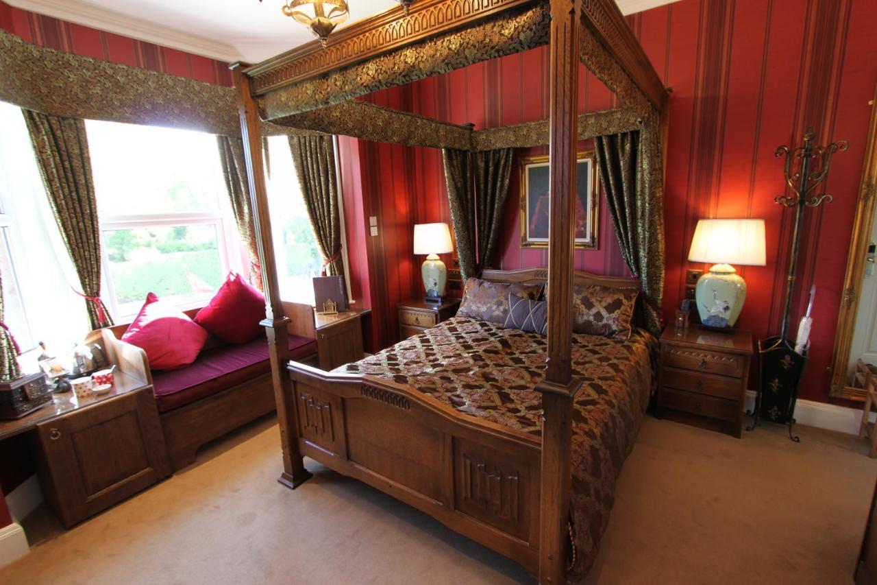 Tower Guest House Йорк Екстериор снимка