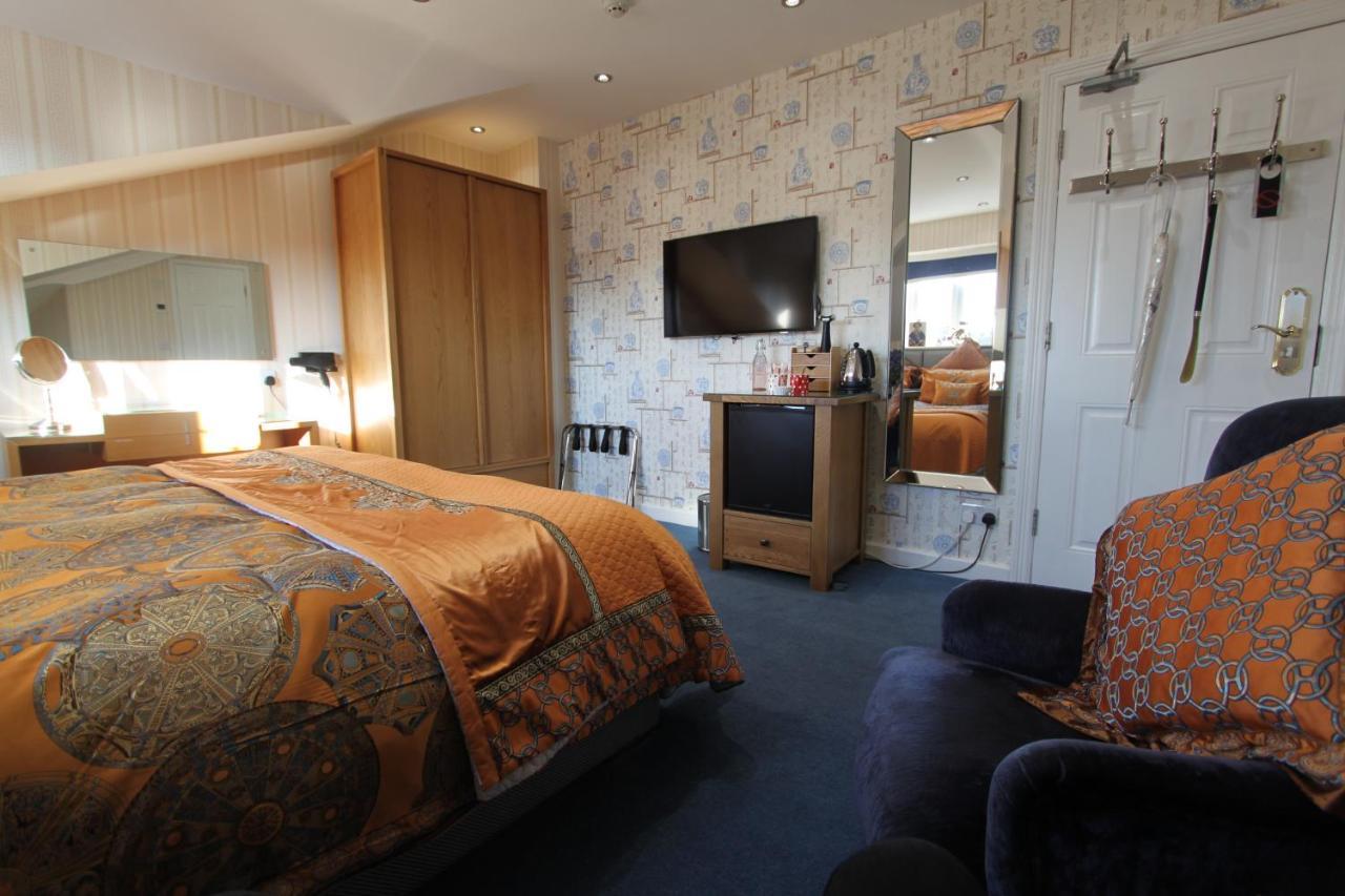 Tower Guest House Йорк Екстериор снимка